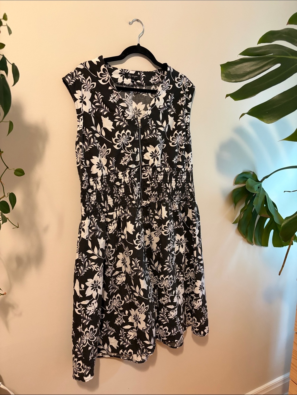 Black & White Floral Sleeveless Dress